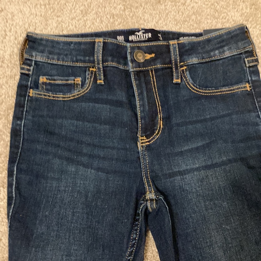 Hollister Mid-rise skinny jeans